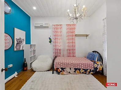 23 Doyle Street, Silkstone, QLD 4304, 5 habitaciones, 2 baños, House