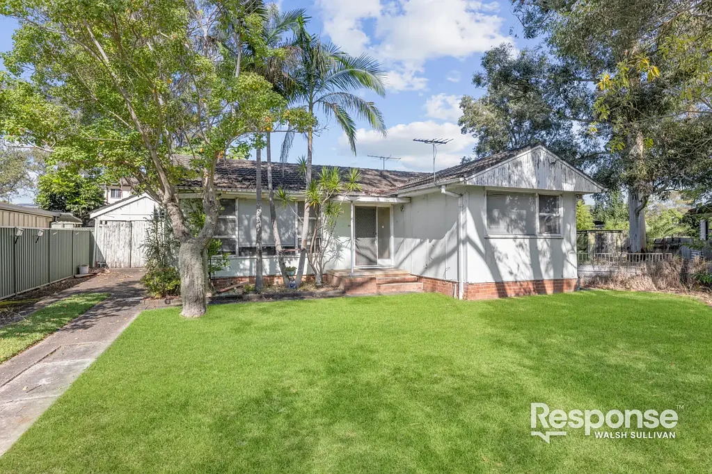 10 Cosimo Street, Toongabbie, NSW 2146