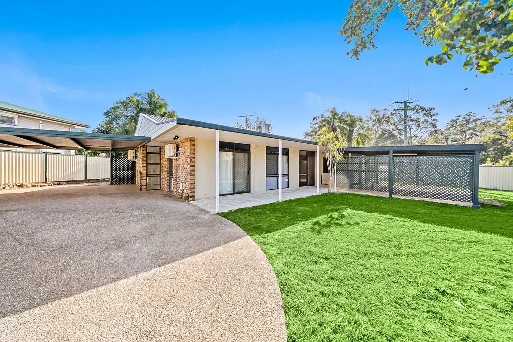 Dual Living Home! Brand New Renovations! Absolutely Beautiful!