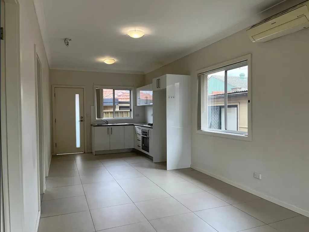 Modern & Low-Maintenance 2-Bedroom Granny Flat in Convenient Blacktown Location