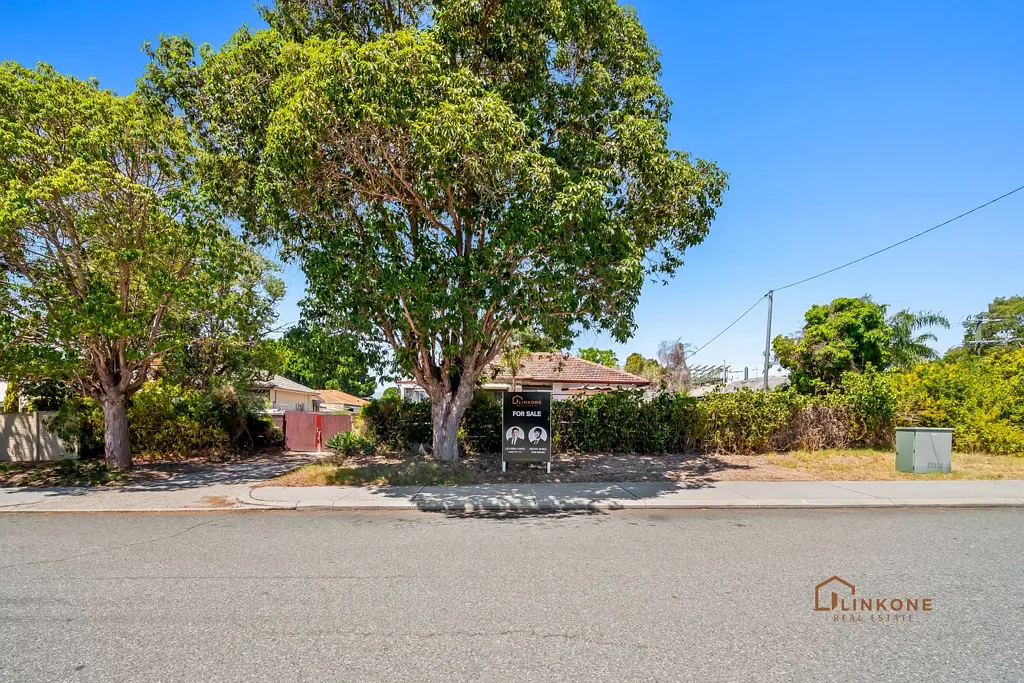 6 Smiths Avenue, Redcliffe, WA 6104