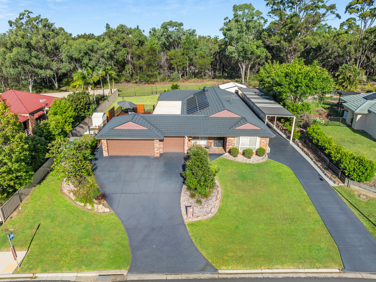 92 HANOVER DR, ALEXANDRA HILLS QLD 4161, 0 chambres, 0 salles de bain, House