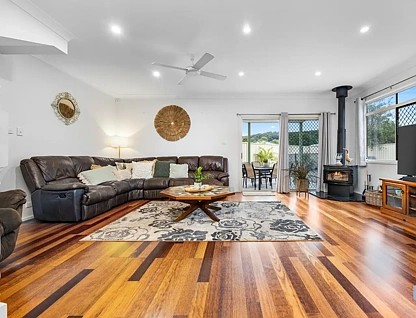 1 Martin Street, Warners Bay, NSW 2282, 4 ਕਮਰੇ, 3 ਬਾਥਰੂਮ, House