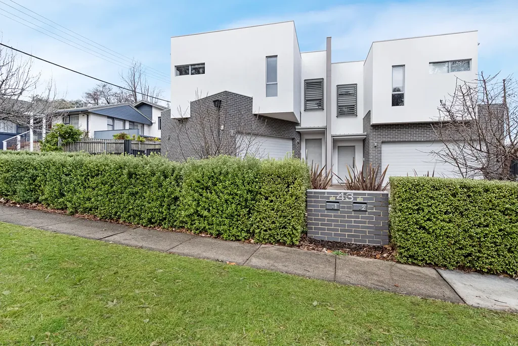 Executive Living in Prestigious Deakin – Elegant 4-Bedroom plus study residence