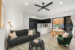 4/120 Orana Street, Carina