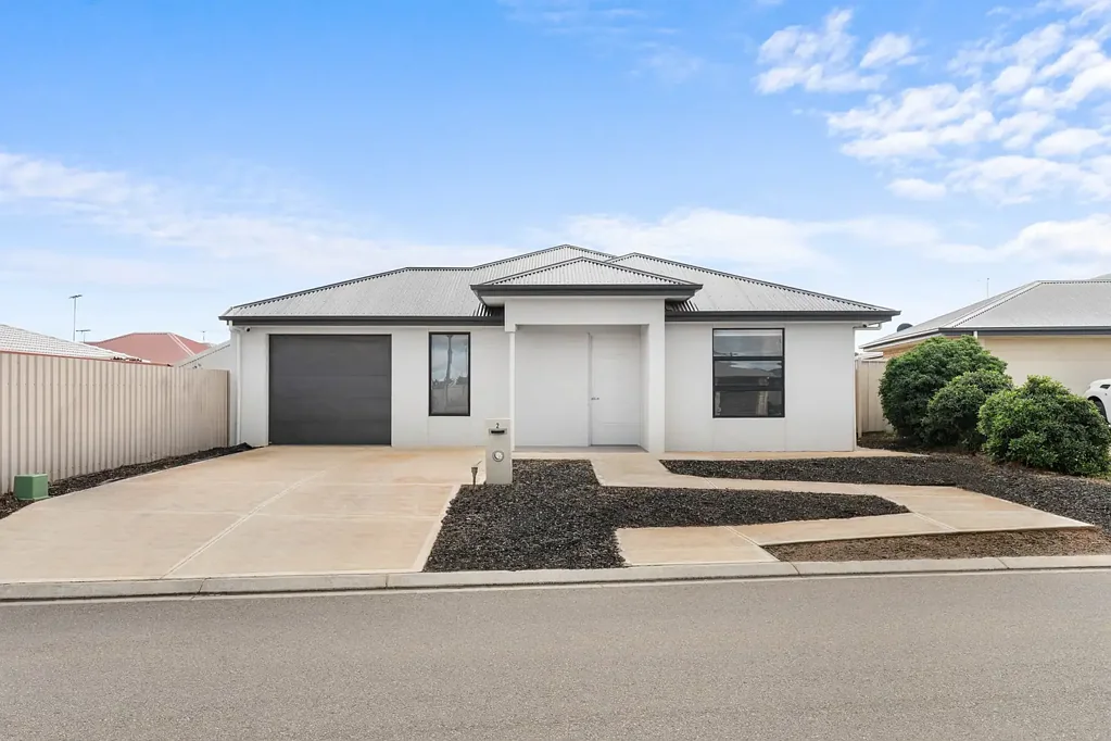Murray Bridge 5房  Spacious Newly Built Contemporary Home