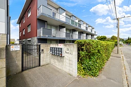 5/126 Nursery Road, Linwood