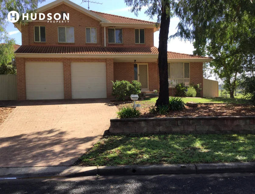 Address Withheld, Mcgraths Hill, NSW 2756, 4 ห้องนอน, 2 ห้องน้ำ, House