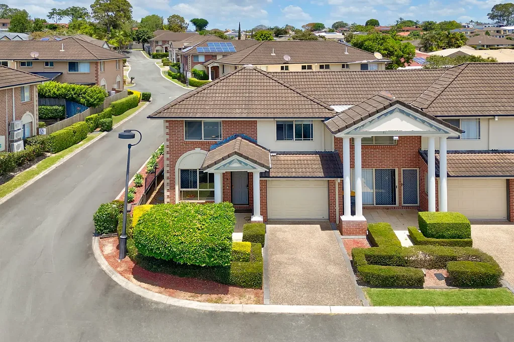 Aspley 3ਬੈੱਡਰੂਮ Modern, Low-Maintenance Townhouse in Prime Aspley Position