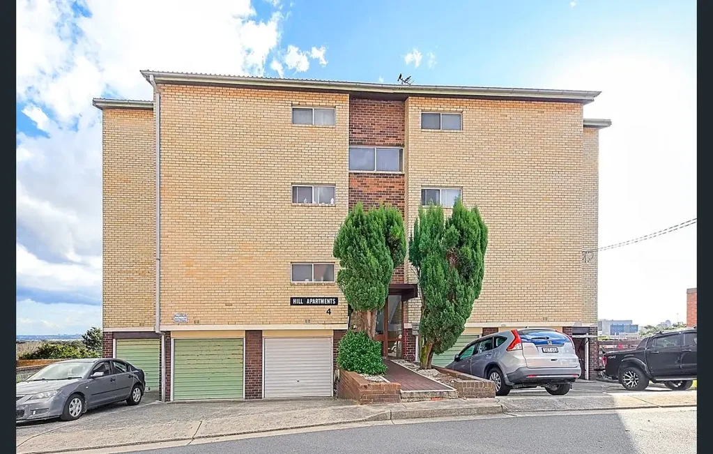 Breathtaking CBD Views! Modern Top-Floor Sanctuary in the Heart of Kingsford