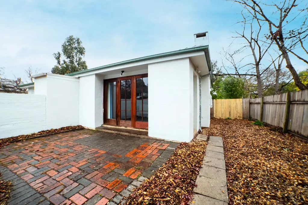 Charming 1-Bedroom Unit in Braddon