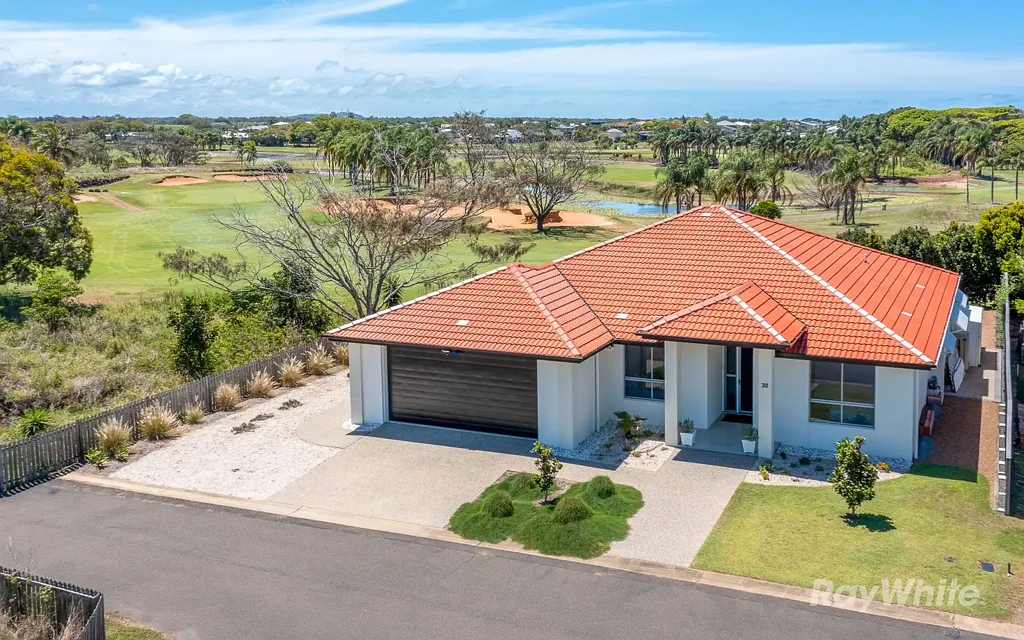 Coral Cove 4房  "Coastal Lifestyle Meets Golf Course Luxury at Coral Cove