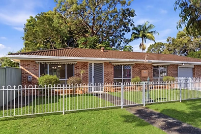 Umina Beach 3બેડરૂમ LOW MAINTENANCE BRICK & TILE - STRATA TITLED HOUSE WITH NO FEES