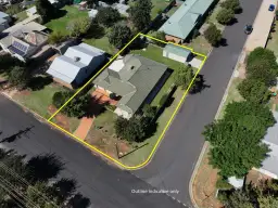 13 Webb Street, Parkes