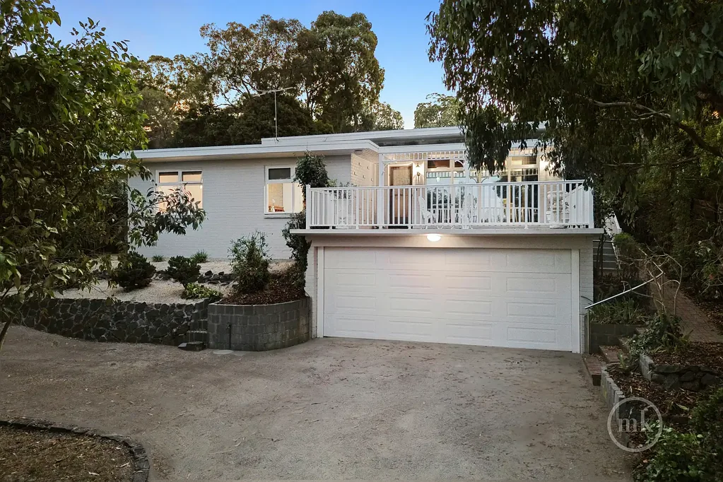 23 Rangeview Road, Lower Plenty, VIC 3093