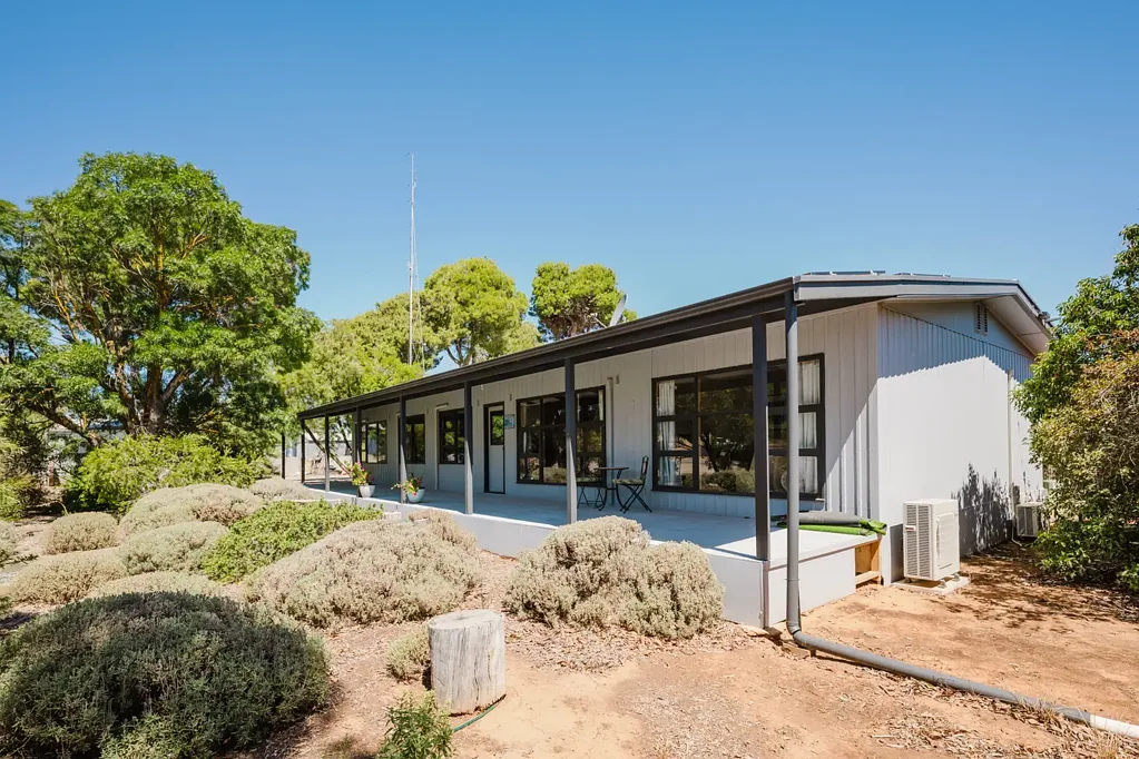 4 Second St, Booborowie, SA 5417