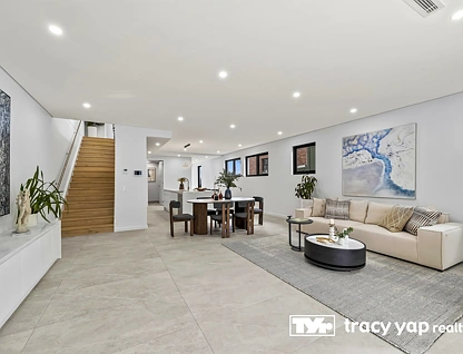 119 Marshall Road, Carlingford, Parramatta (Northwest suburbs), 5 침실, 3 욕실, Apartment