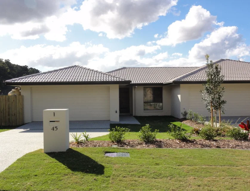 1/45 Filbert Street, Upper Coomera, Gold Coast, 3 Kuwarto, 2 Banyo, Townhouse