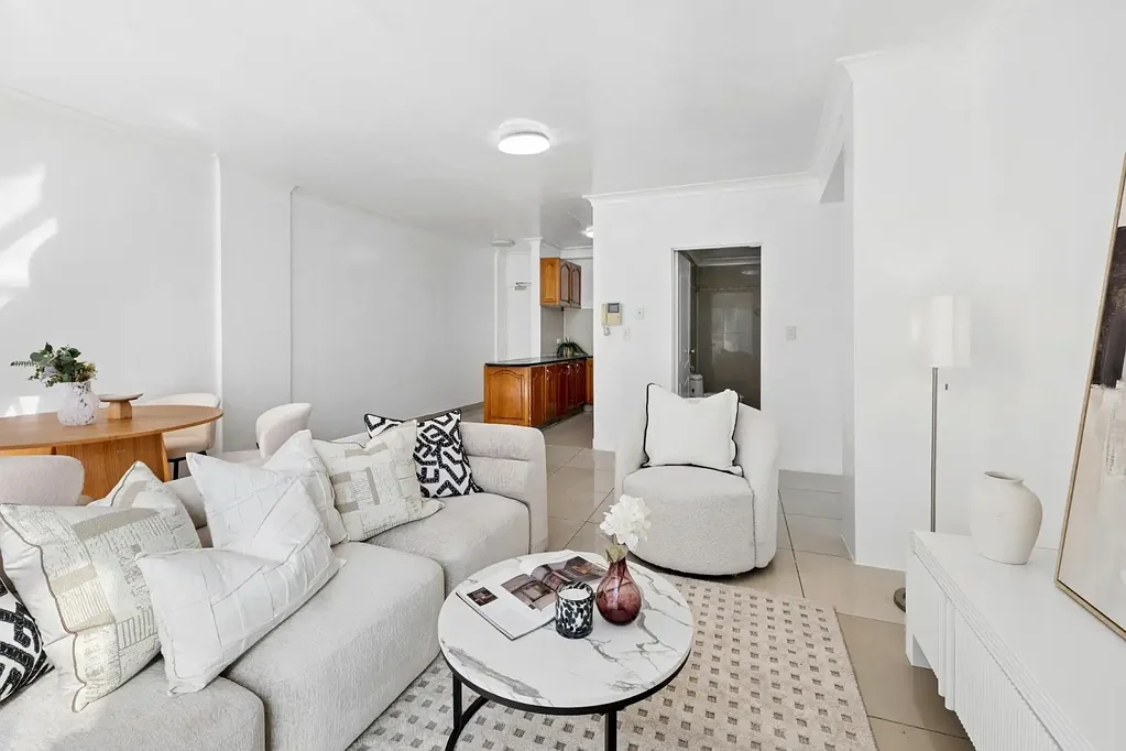 Parramatta 2房 位于 Parramatta 市中心的顶层朝北静居 Top-Floor North-Facing Retreat in the Heart of Parramatta