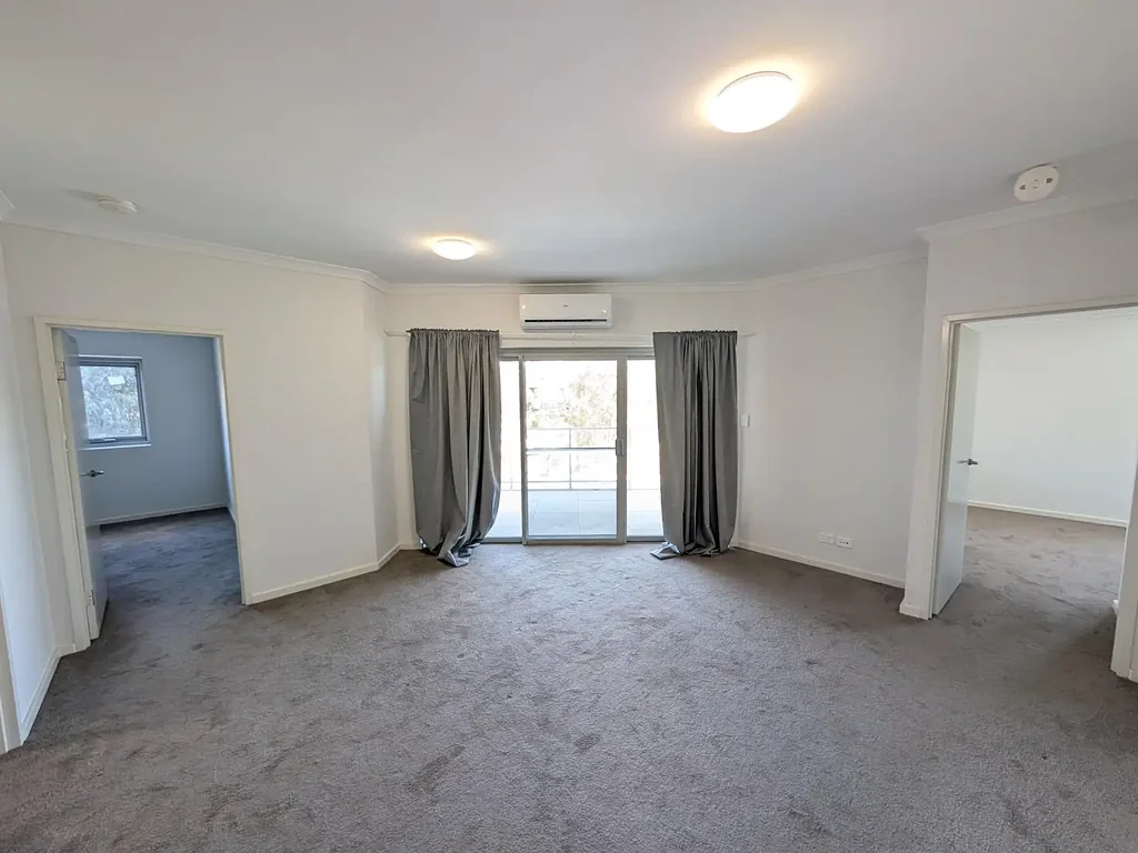 2/19 Sudbury Road, Mirrabooka, WA 6061