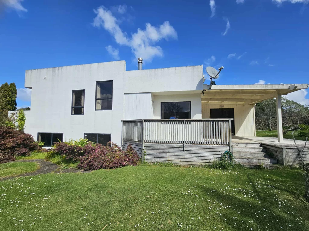 Kaikohe 3 Slaapkamer Roll Up Your Sleeves - Make An Offer