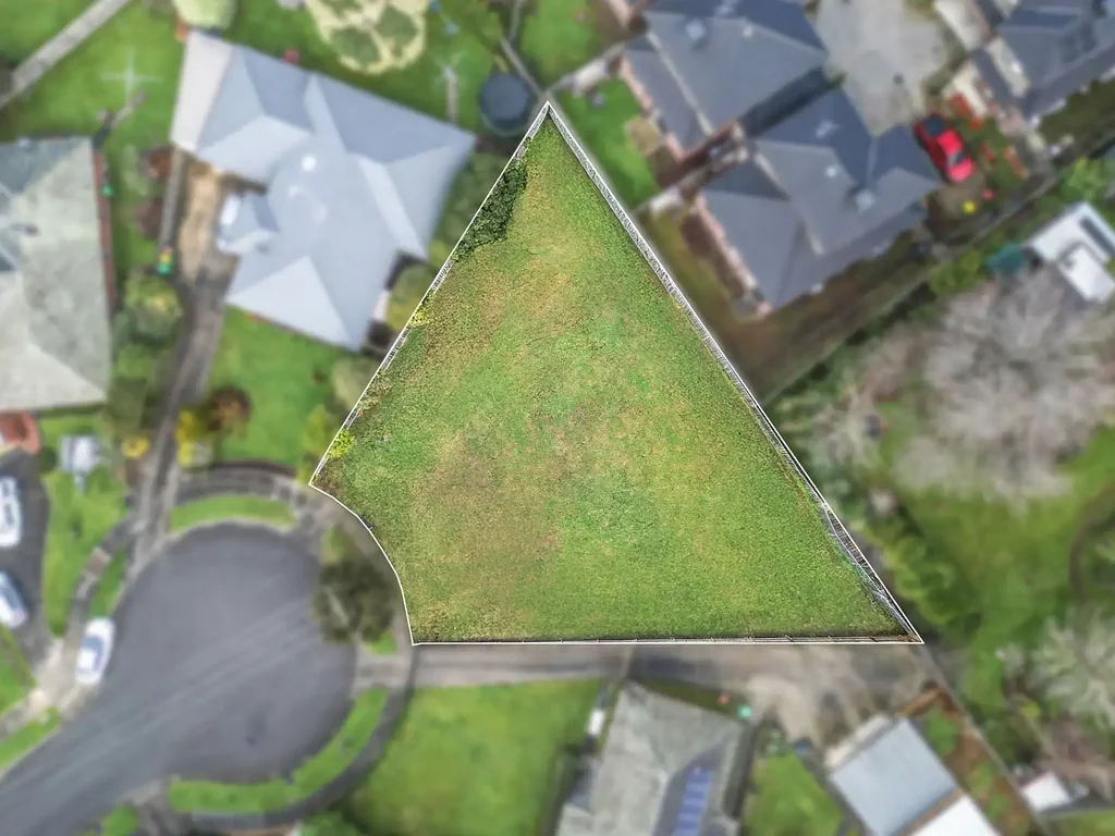 Pakenham 约872平方米巨大土地上的无限潜力 Endless Potential on a Massive 872m2 Approx. Allotment