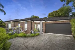 60A Cardigan Road, Mooroolbark