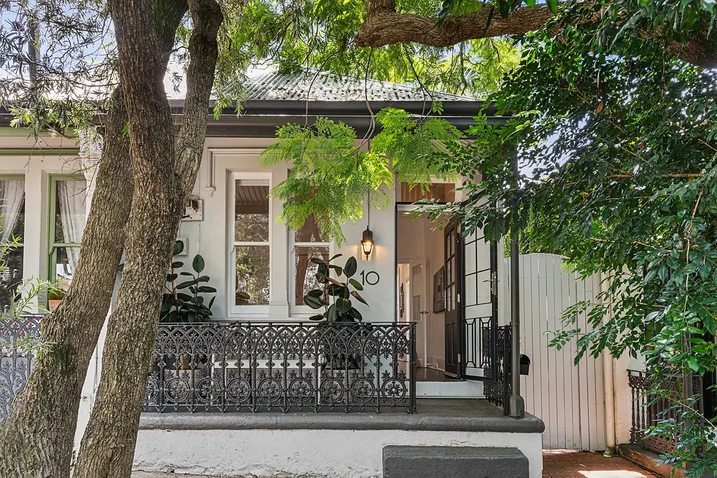 10 Carrington Street, Balmain, NSW 2041