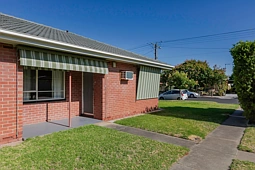 1/7 Kingston Avenue, Daw Park