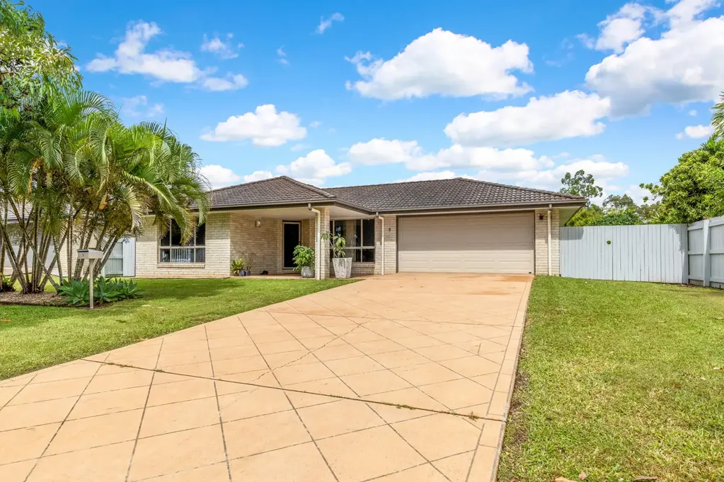 3 Santa Ana Court, Beerwah, QLD 4519