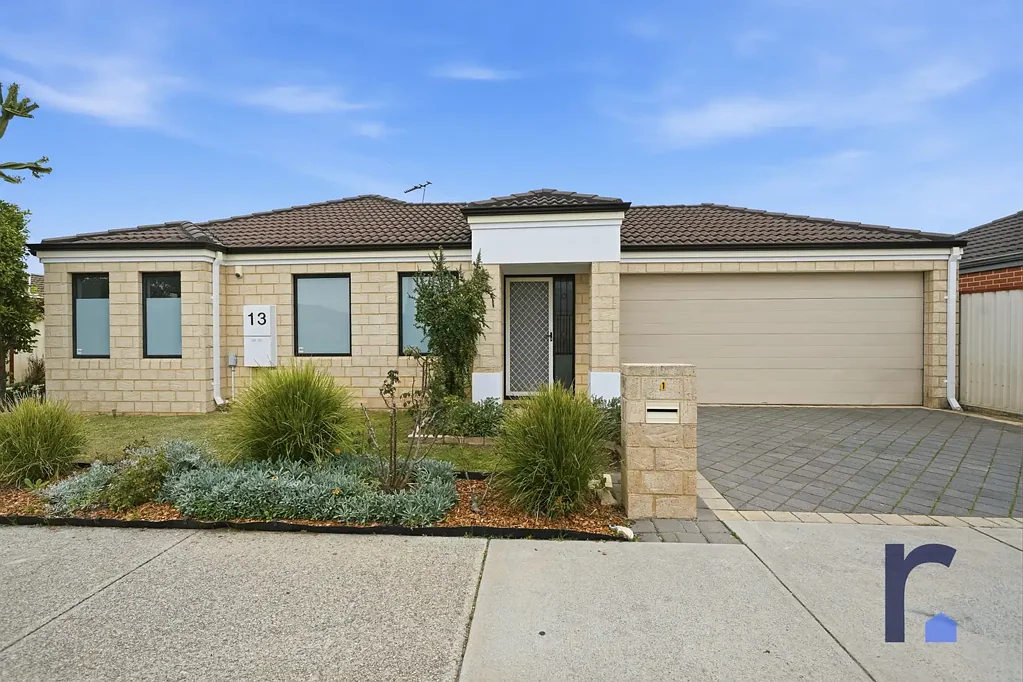 Midland 3બેડરૂમ Renovated, Stylish & Move-In Ready – No Strata Fees!