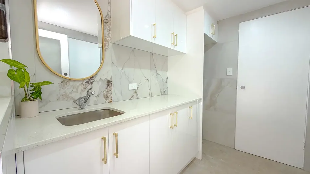 FULLY RENOVATED + FREE WATER