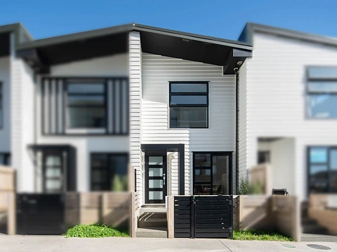 20 Rauemi Way, Te Atatu South, Waitakere City, Auckland