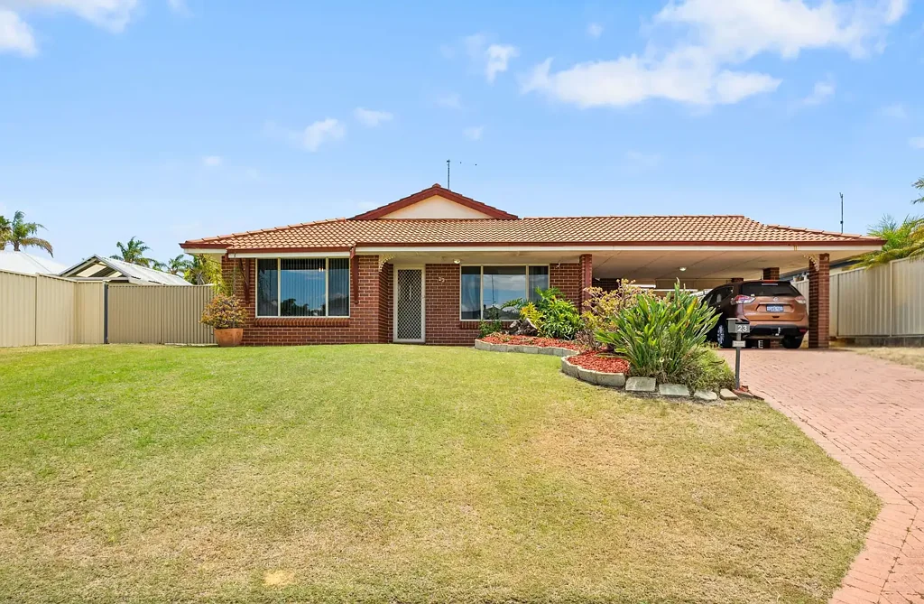 23 Muntries Place, Halls Head, WA 6210