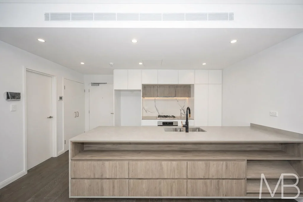 STYLISH & CONVENIENT LIVING