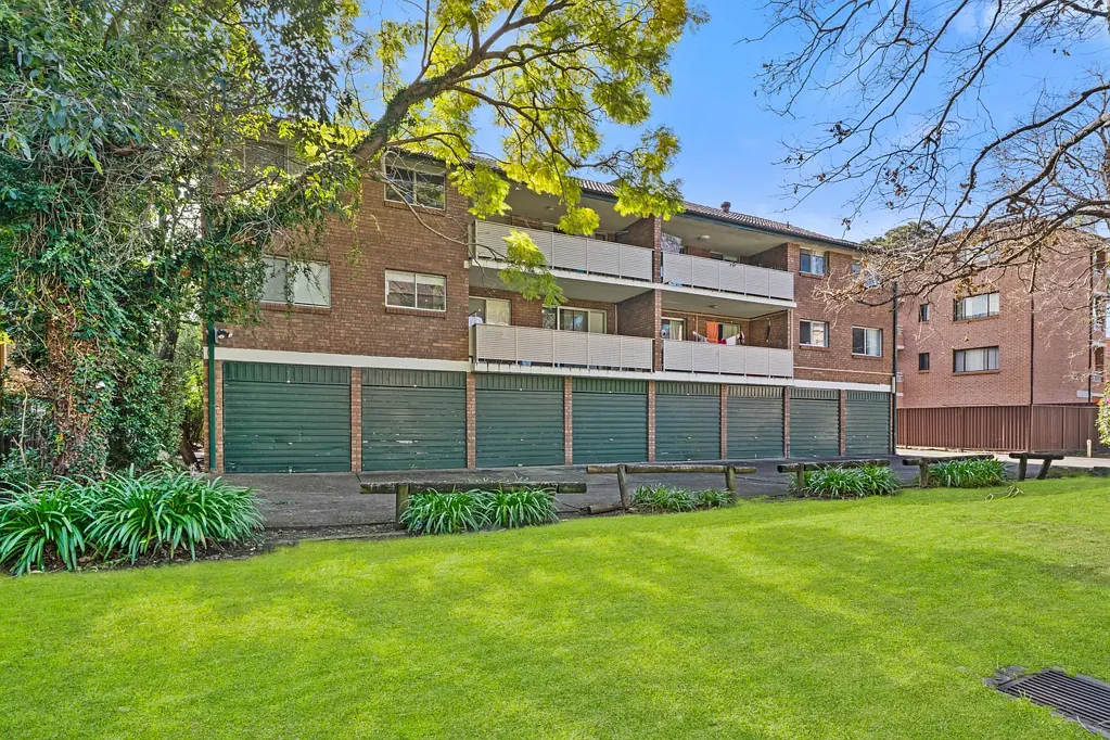 Parramatta 2 Slaapkamer Renovated Full Brick Unit In Prime Locale