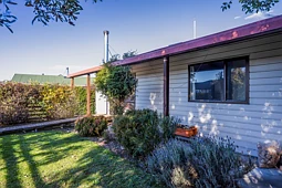 16 Amberley Beach Road, Amberley