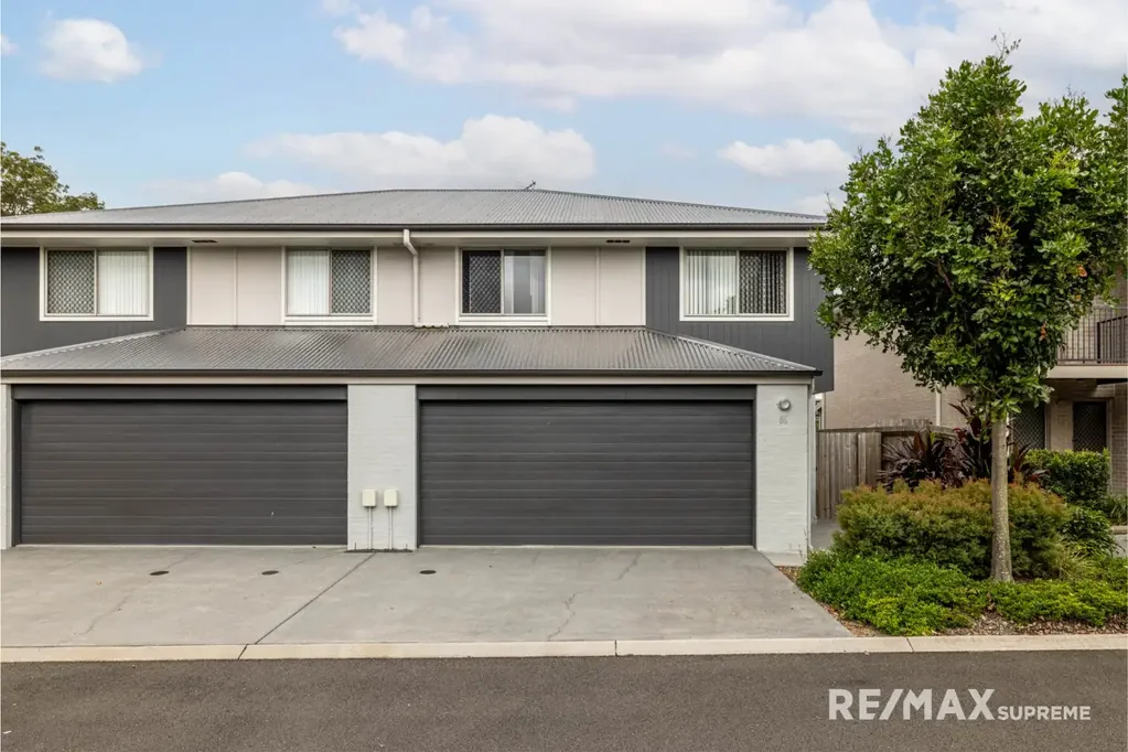 Browns Plains 4房 2020年现代联排别墅 4卧2浴独立卫浴 现代厨房 户外用餐区 低维护投资 高回报租金 EXTRA LARGE TOWNHOUSE WITH 3 BATHROOMS