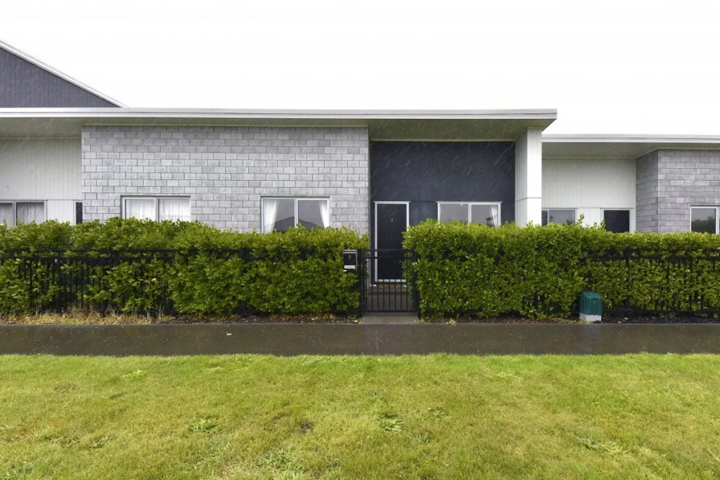 Wigram 2房  Owner Now Overseas - Wants Sold Urgently !