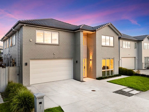7 Horsefields Drive, Flat Bush, Manukau City, Auckland