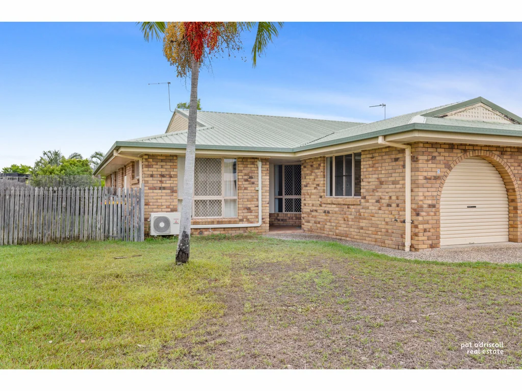 2/17 Smithwick Street, Norman Gardens, QLD 4701