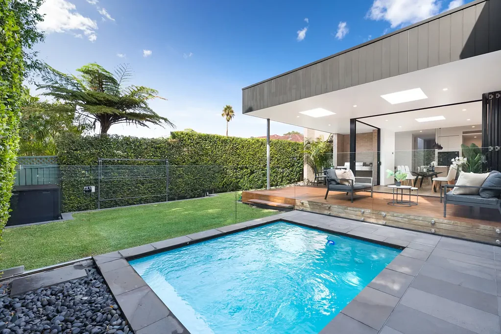 Architectural Duplex | Family Entertainer