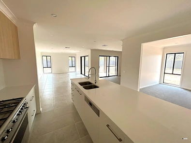 4 Springview Drive, Wirlinga, NSW 2640, 4 Bedrooms, 2 Bathrooms, House