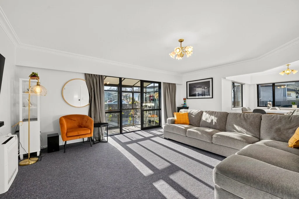 Stoke 2 Bedroom Rock Solid, Low Maintenance & Close to Everything!