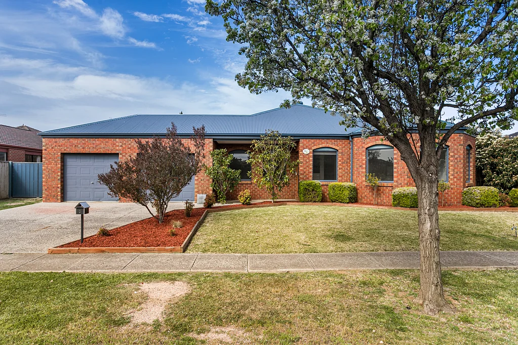 5 Portofino Crescent, Point Cook, VIC 3030