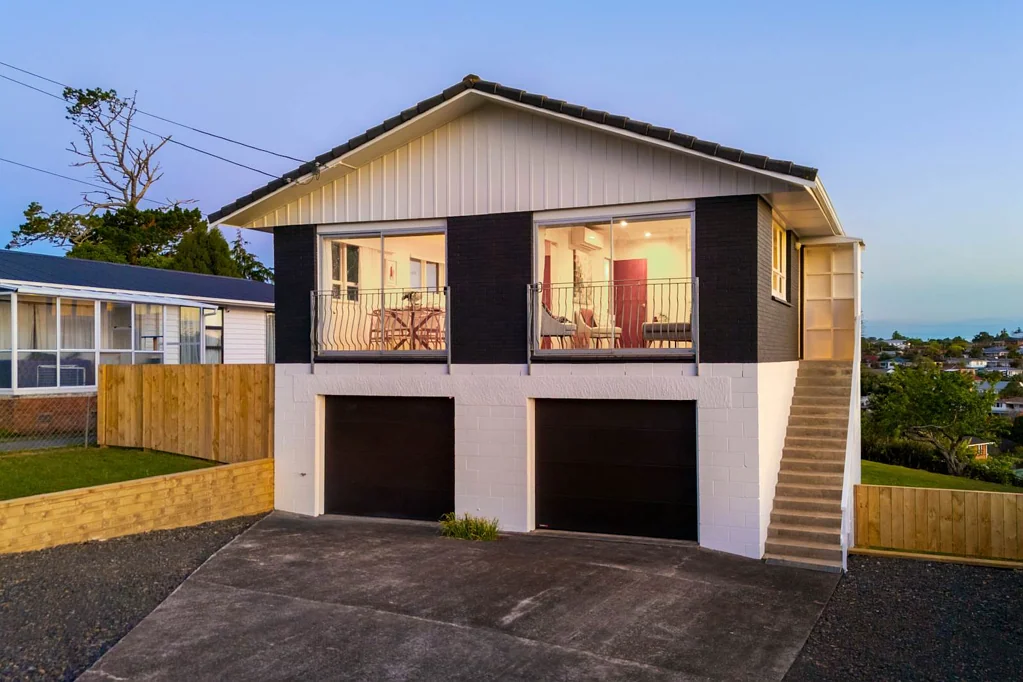 New Windsor 3房  Loved by one family for over half a century