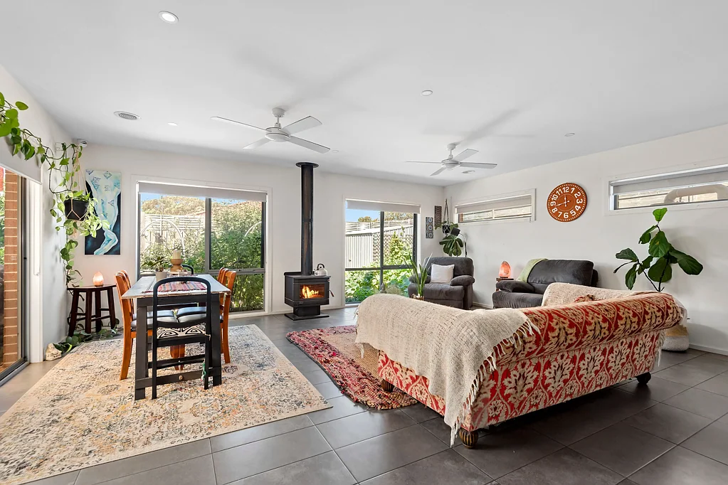 6 Jamie Court, Hastings, VIC 3915