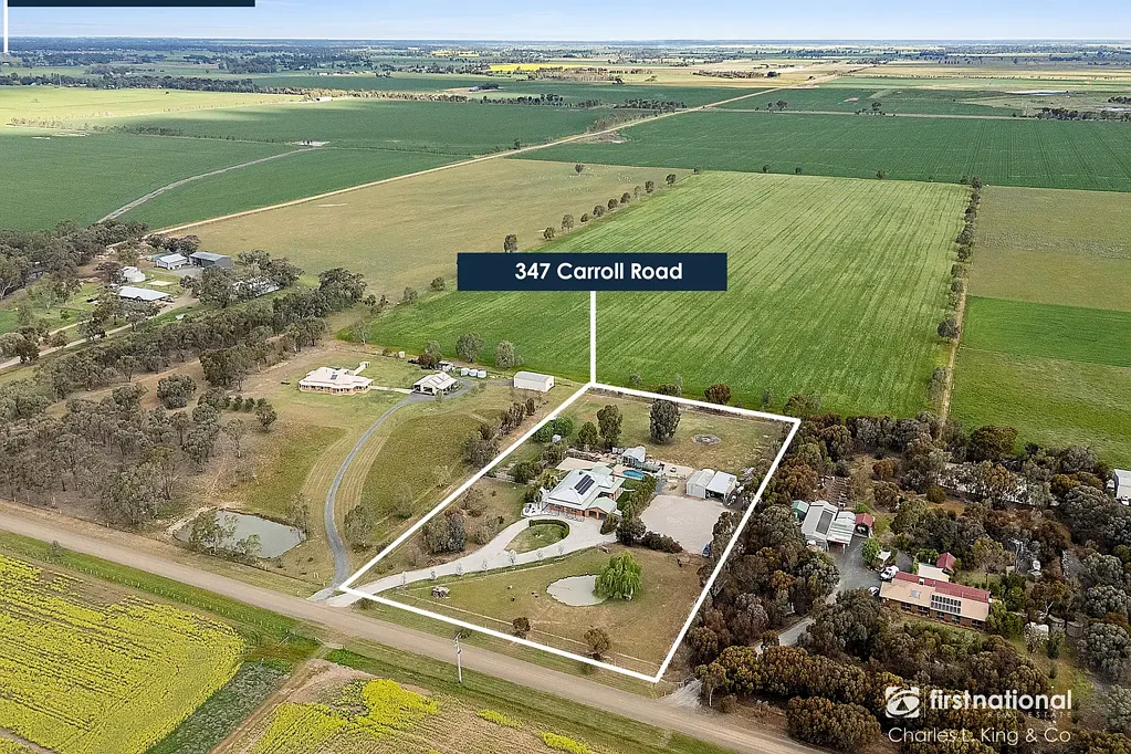 Echuca 4ห้องนอน Expansive Home, Rural Appeal