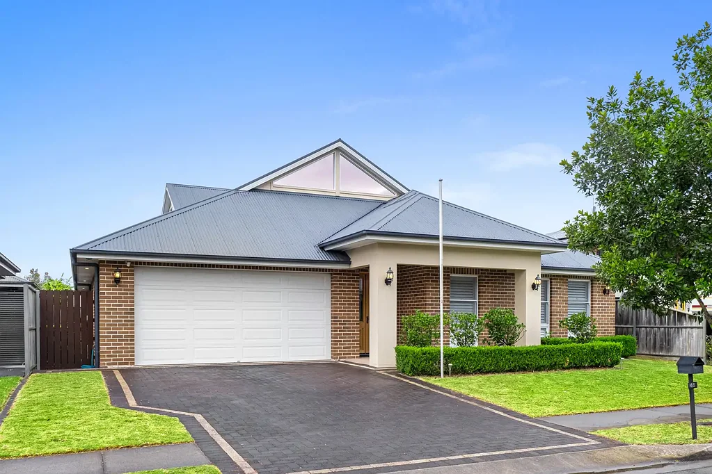 Pitt Town 5房  Grand Family Living in Prestigious Pitt Town