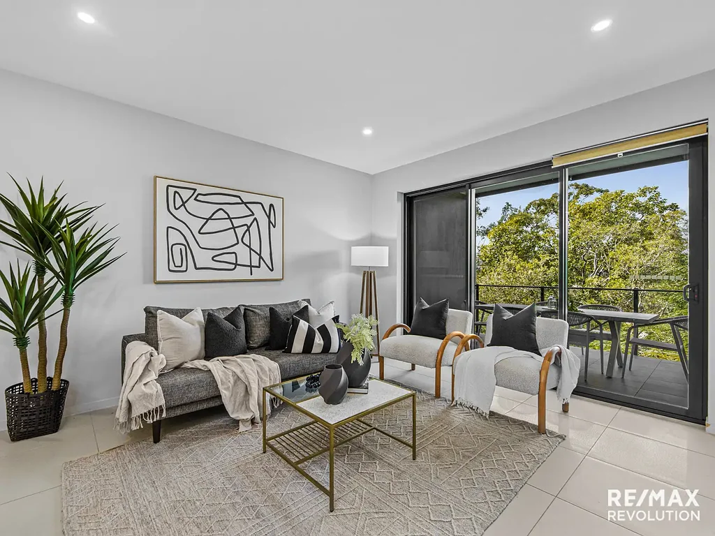 Macgregor 2 Bedroom Modern Apartment Made for Easy, Elevated Living